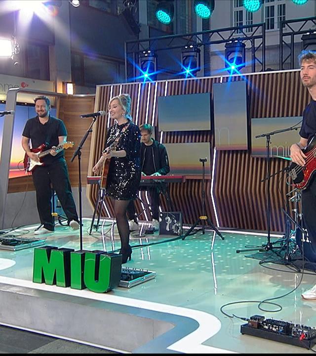 Miu – "Perfect"