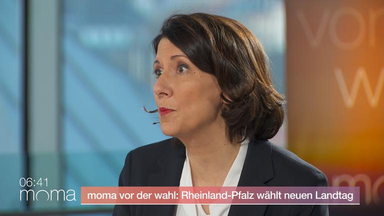 moma-vor-ort-daniela-schmitt-bildungspolitik-