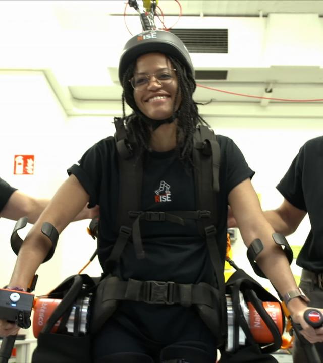 moma future: Exoskelett