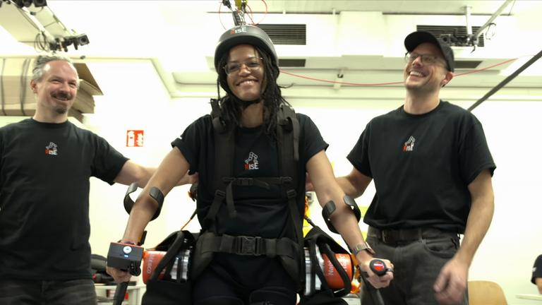 moma future: Exoskelett