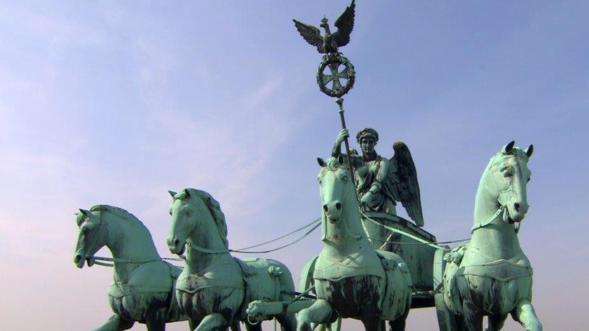 Die Quadriga am Brandenburger Tor in Nahaufnahme