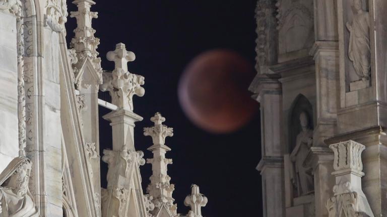 Mondfinsternis in Mailand