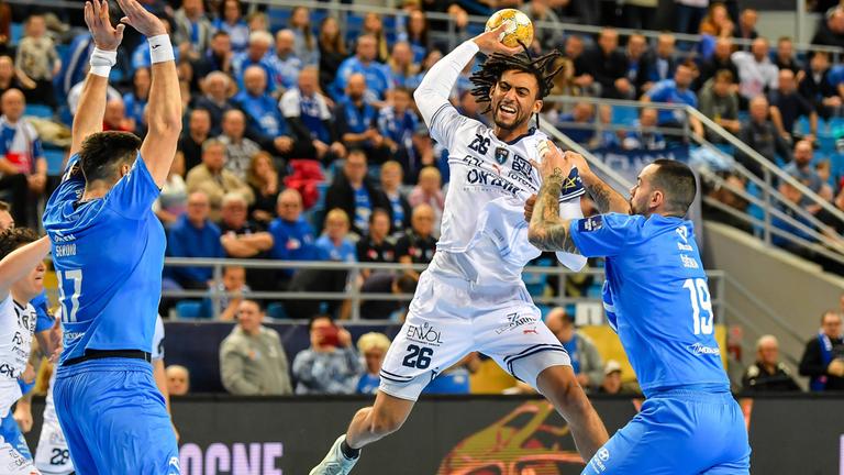 Bryan Monte (Montpellier) im Champions-League-Spiel gegen Wisla Plock beim Sprungwurf