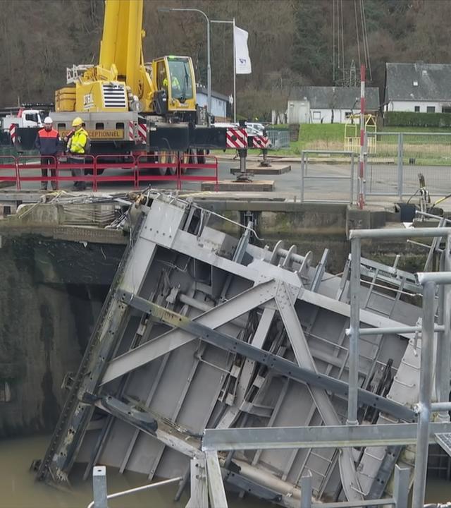 Kaputtes Schleusentor Mosel