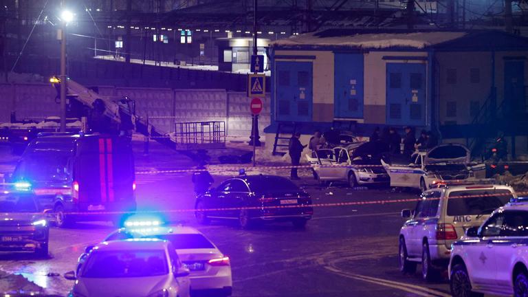 Absperrung und Blaulicht nach Explosion in Moskau