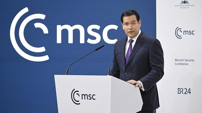 US-Außenminister Marco Rubio hält eine Rede während der 62. Münchner Sicherheitskonferenz in München.
