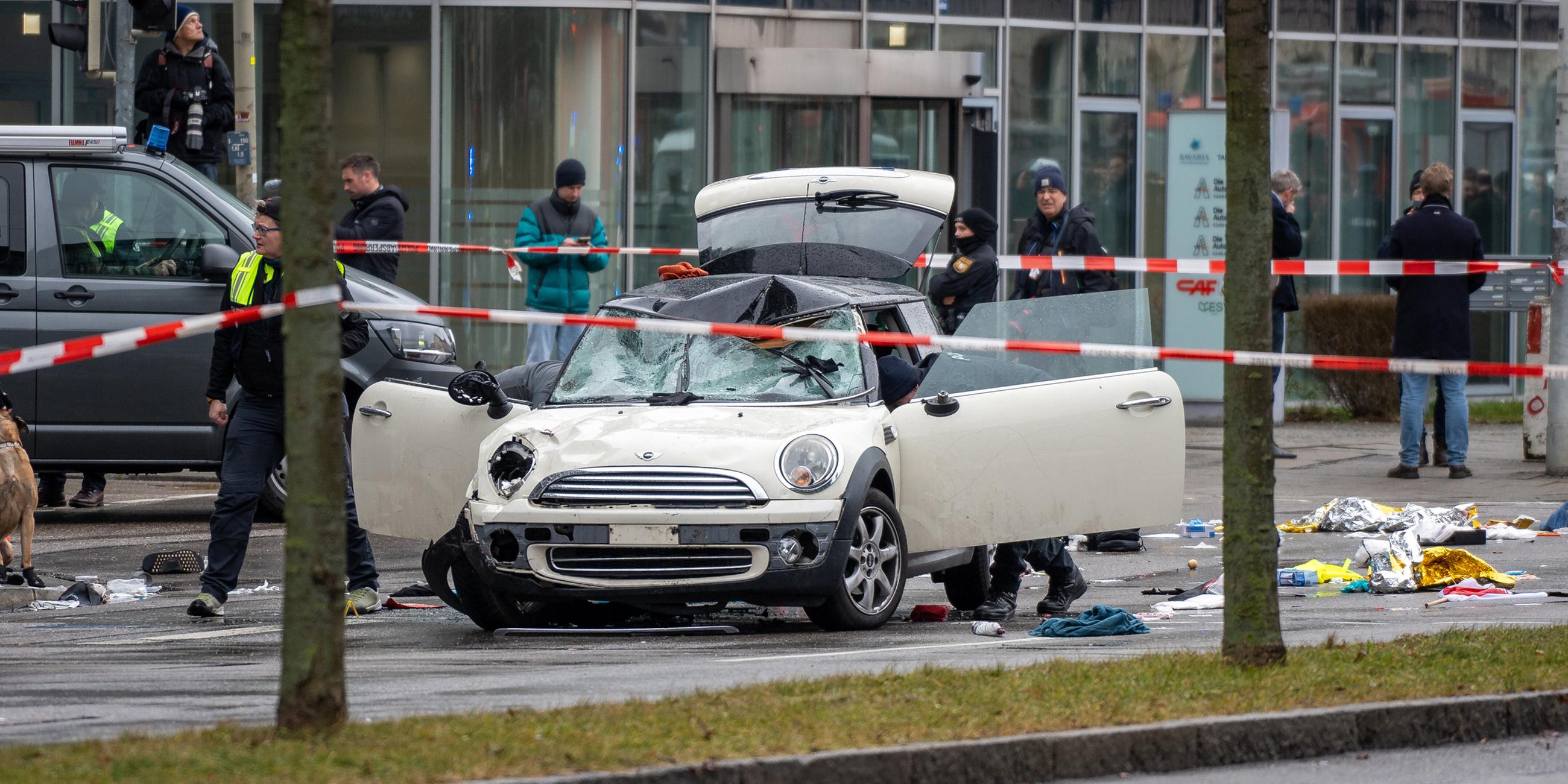Zerstörtes Auto