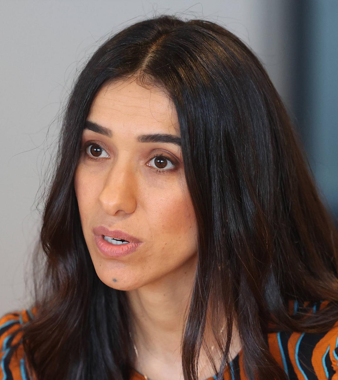 (Archiv) Porträt von Friedensnobelpreisträgerin Nadia Murad.