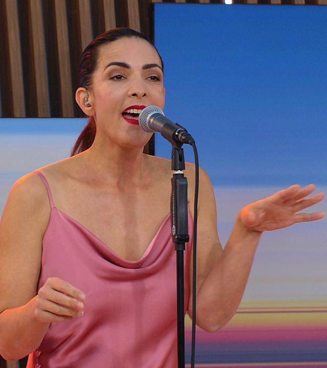 musik-moma-cafe-caro-emerald-