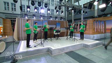 musik-moma-cafe-orchester-