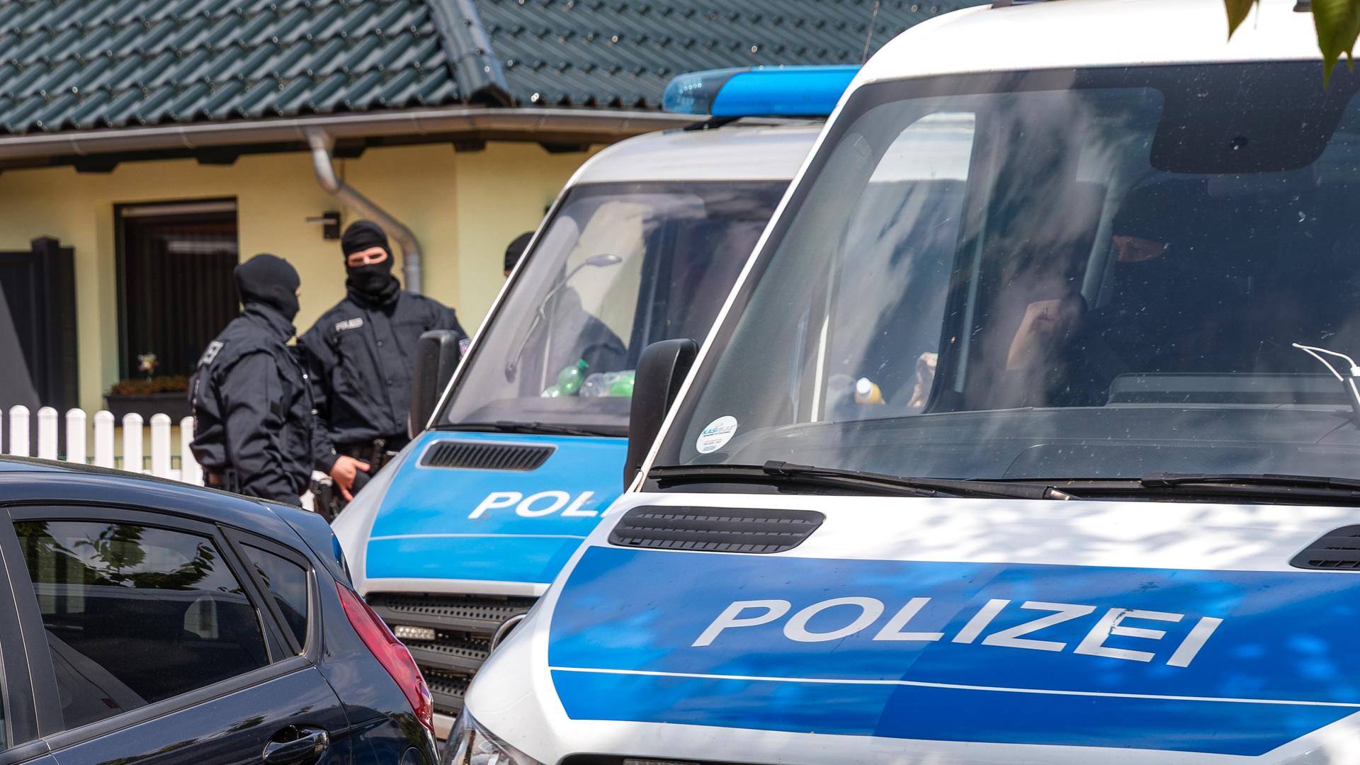 Auch im brandenburgischen Altdöbern führten Beamte eine Hausdurchsuchung durch im Kontext der "Letzten Verteidigungswelle" durch.