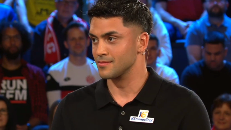 Nadiem Amiri im Sportstudio.