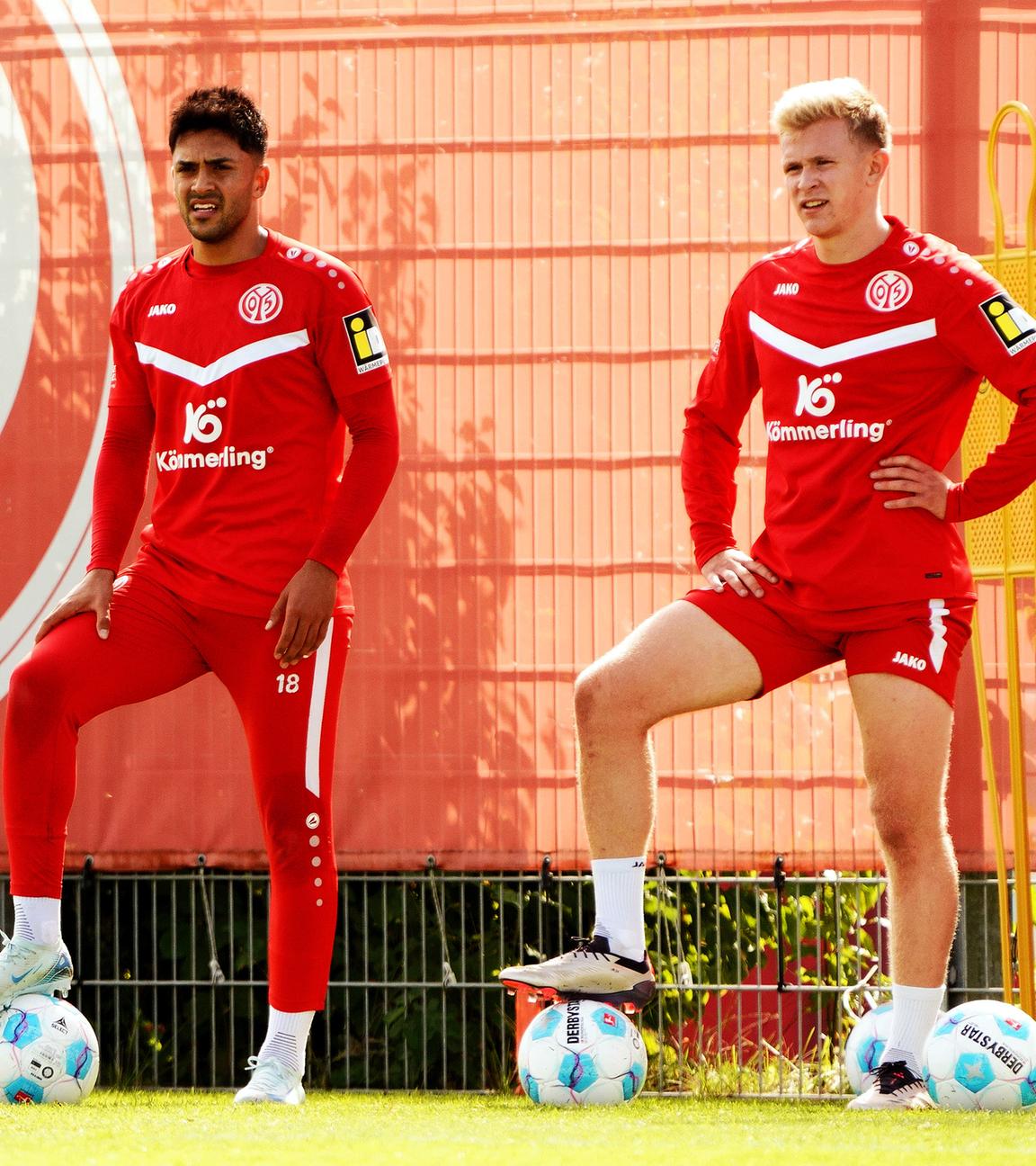 Nadiem Amiri und Jonathan Burkardt von 1.FSV MAINZ 05 im Training