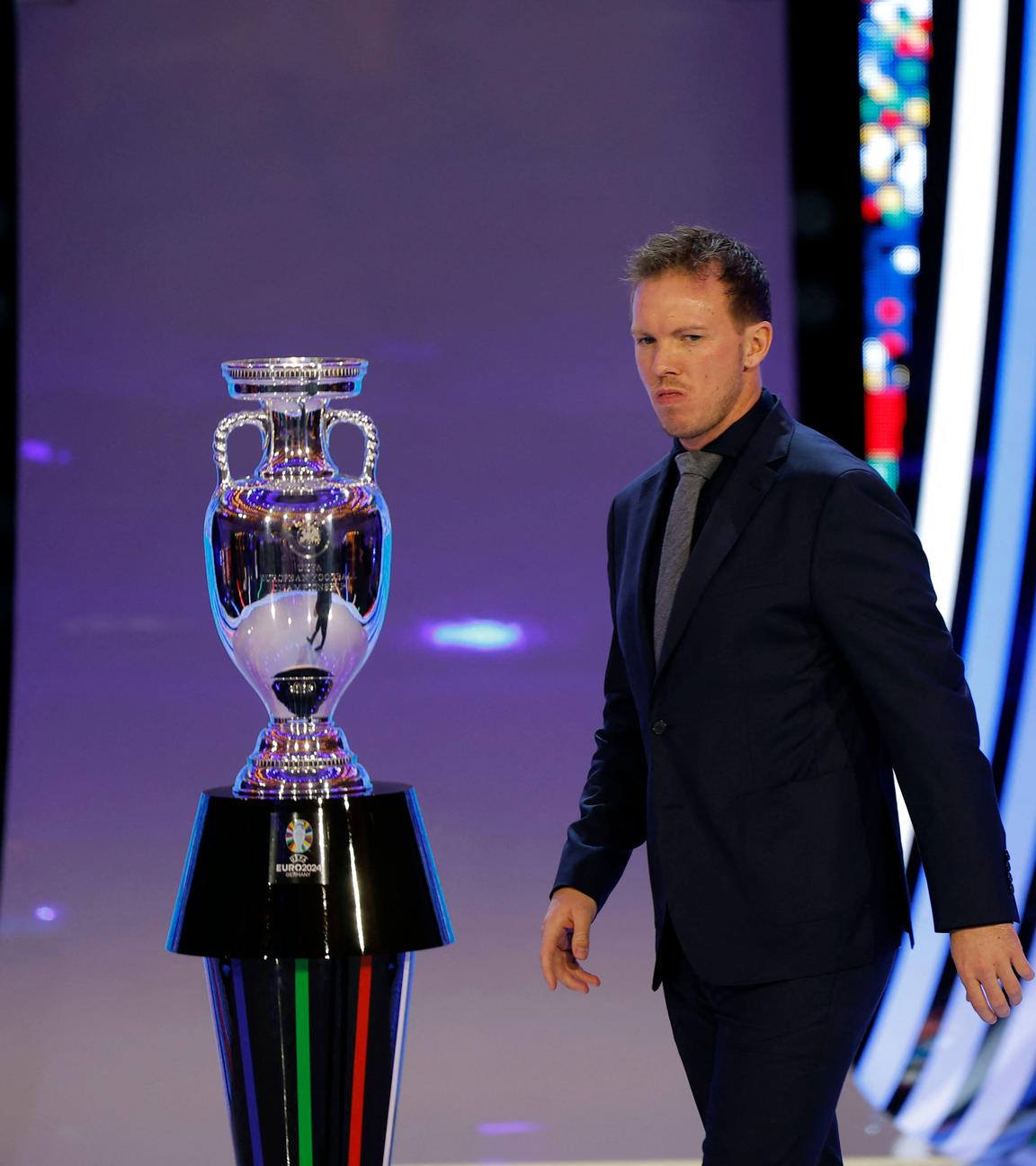 Fußball: Julian Nagelsmann bei der EM-Auslosung.