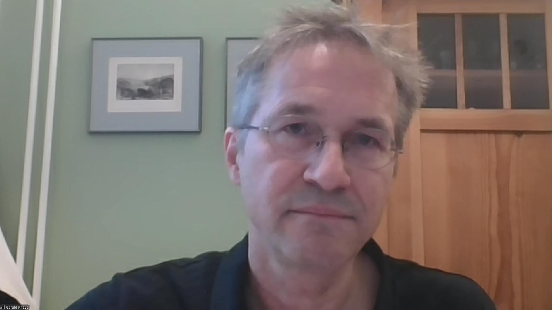 Migrationsforscher Gerald Knaus  bei ZDFheute Live.