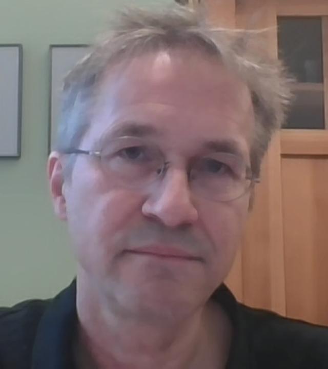 Migrationsforscher Gerald Knaus  bei ZDFheute Live.