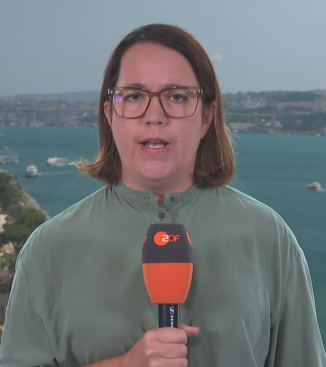 ZDF-Korrespondentin für Iran, Phoebe Gaa.