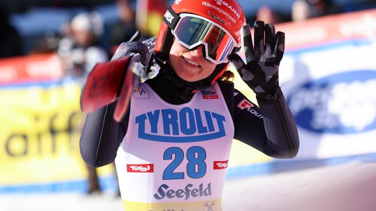 Kombiniererin Nathalie Armbruster beim Weltcup in Seefeld