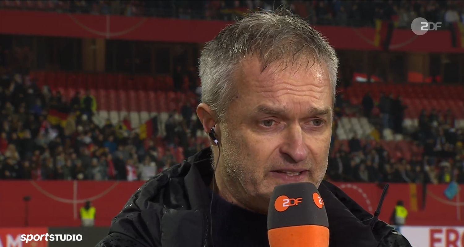 Christian Wück, Bundestrainer der DFB-Frauen während seinem Interview.