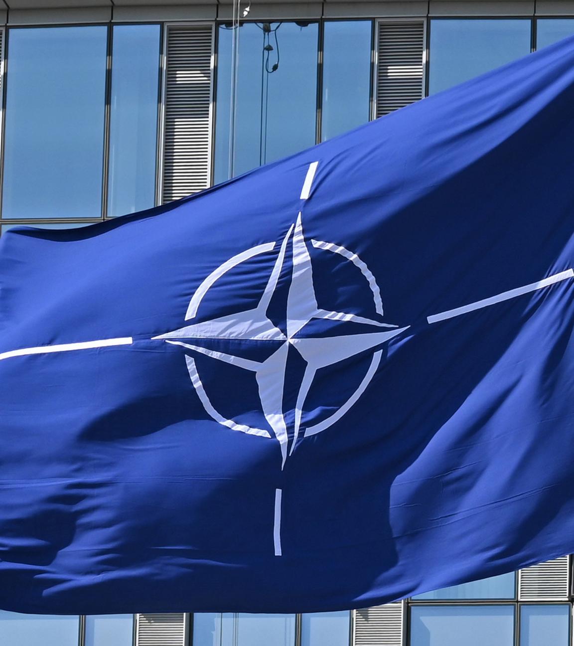 Flagge der Nato