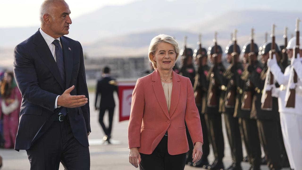 Nato-Gipfel in Ankara: Showtime für die Europäer