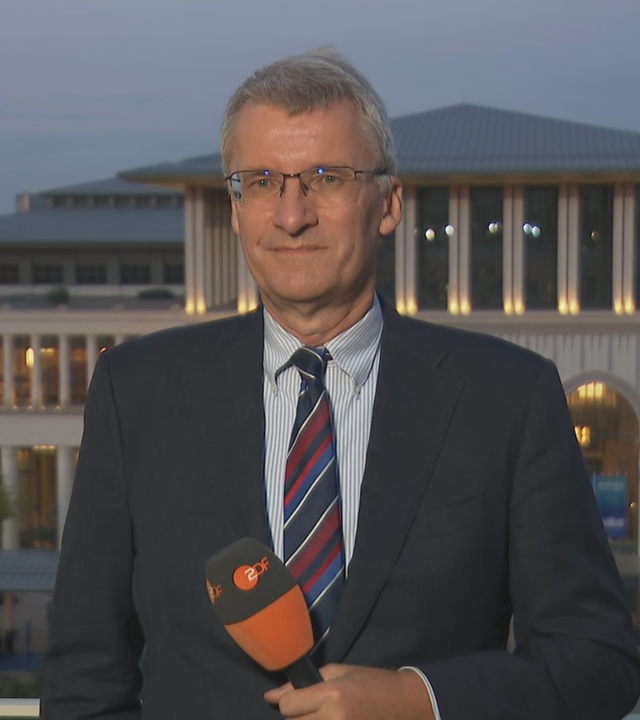 ZDF-Korrespondent Elmar Theveßen in Ankara