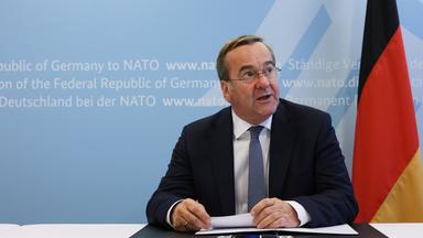 Boris Pistorius bei dem Nato-Treffen in Brüssel
