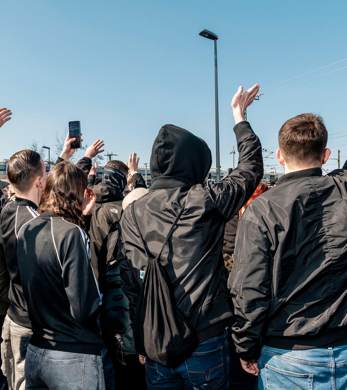 Archiv: Neonazi-Demonstration am Berliner Ostkreuz