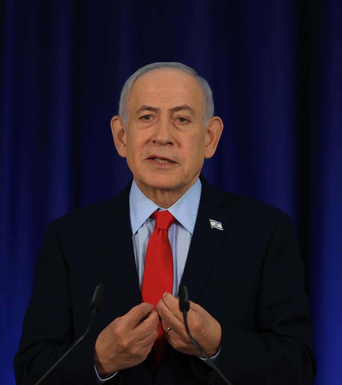 Bejamin Netanjahu auf einer Pressekonferenz.