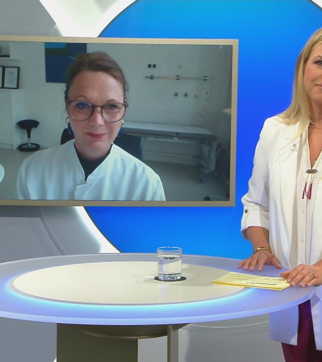 Nadine Krüger im "Volle Kanne"-Studio führt ein Schalt-Gespräch.