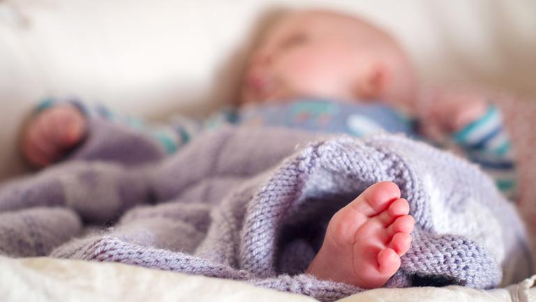 Archiv: Neugeborenes Baby