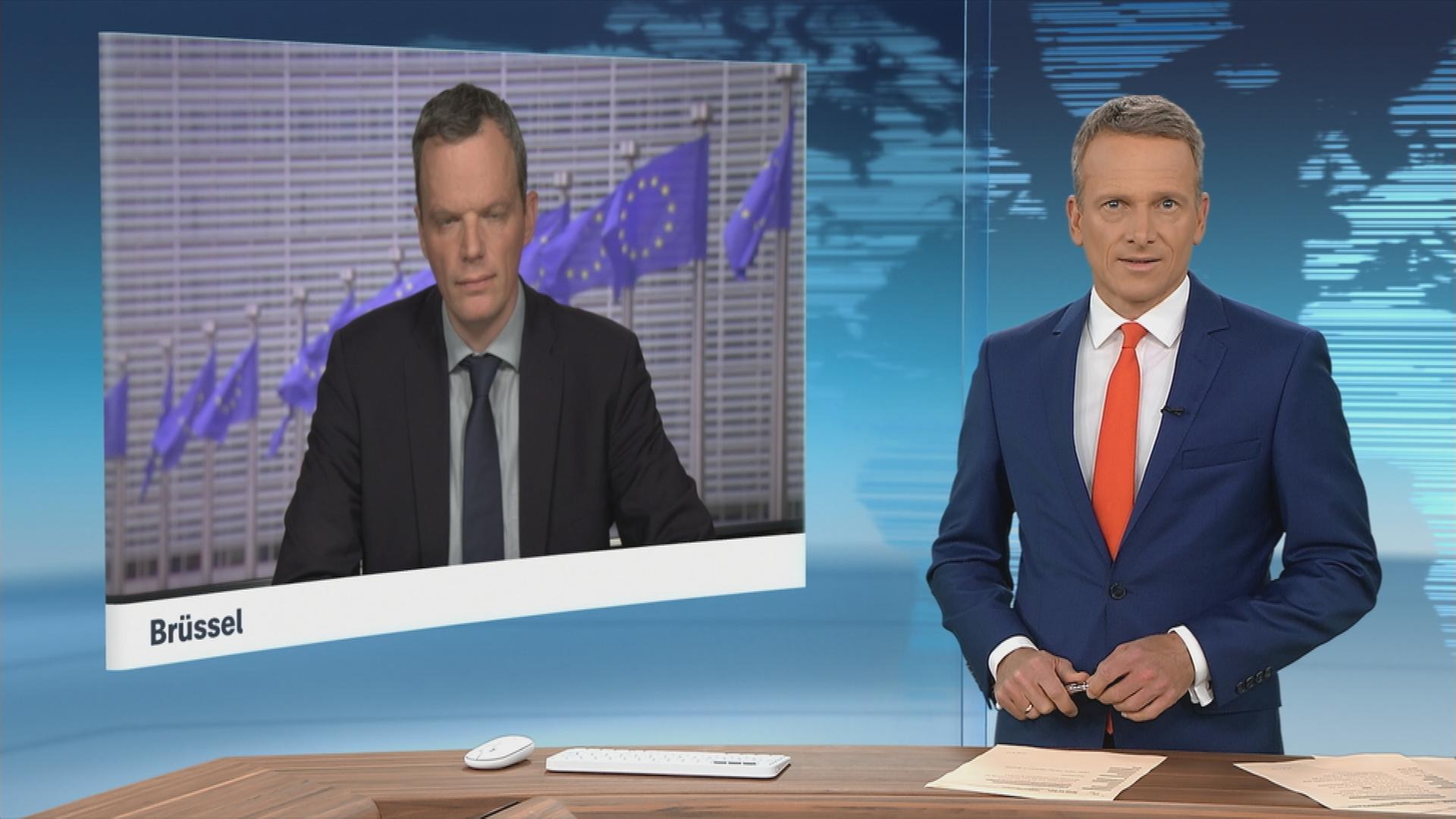 Brüssel-Korrespondent Florian Neuhann im Gespräch mit Moderator Carsten Rüger.