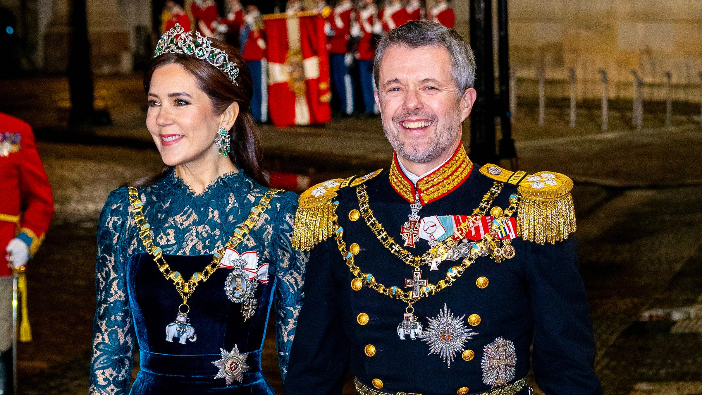 König Ferderik und  Königin Mary bei Empfang