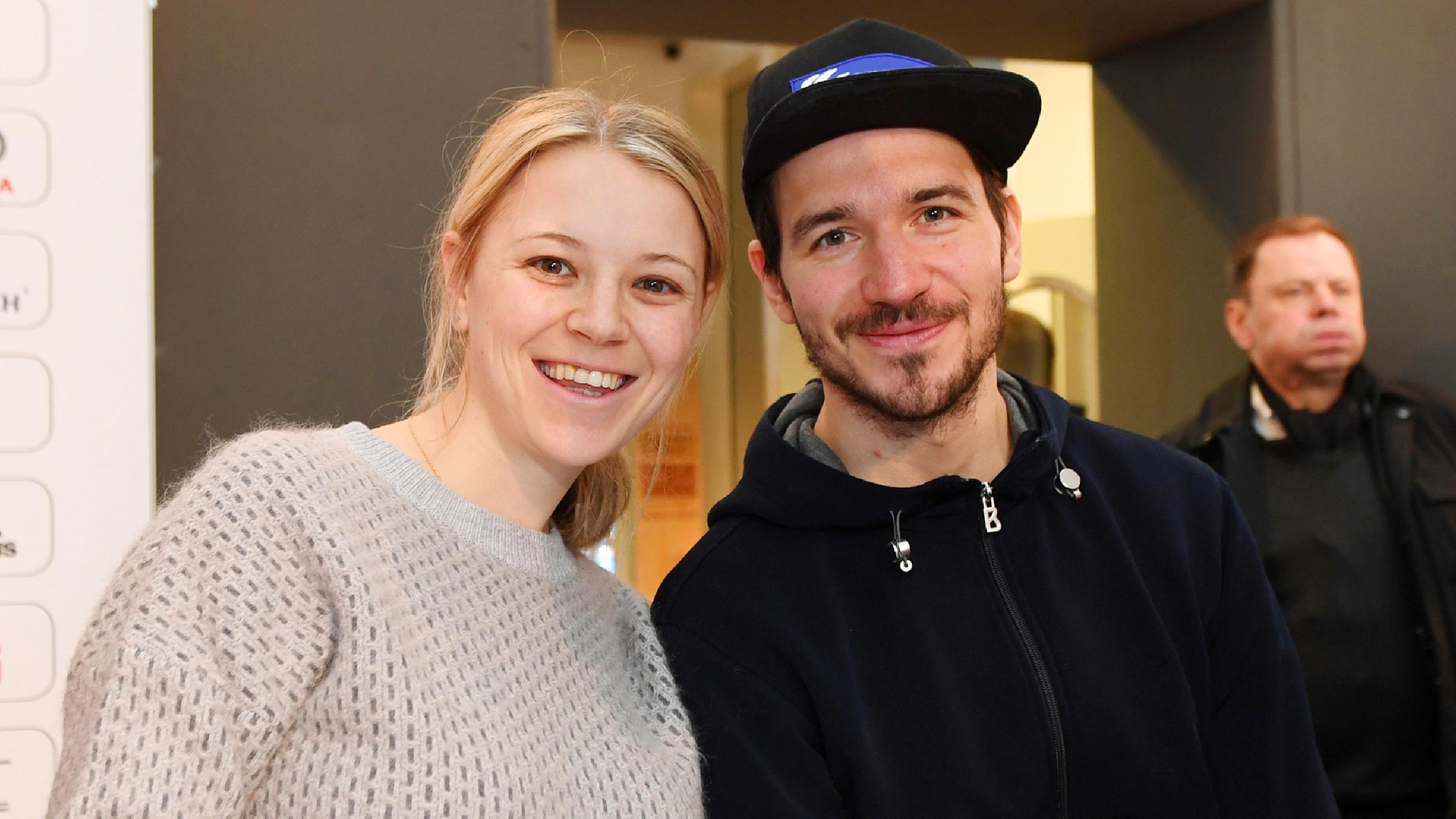 "Ein Geschenk des Himmels". Mit diesen Zeilen haben Felix und Miriam Neureuther auf Instagram die Geburt ihres 4. Kindes bekanntgegeben. Geschlecht und Name wurden nicht verraten. (10.03.2025)