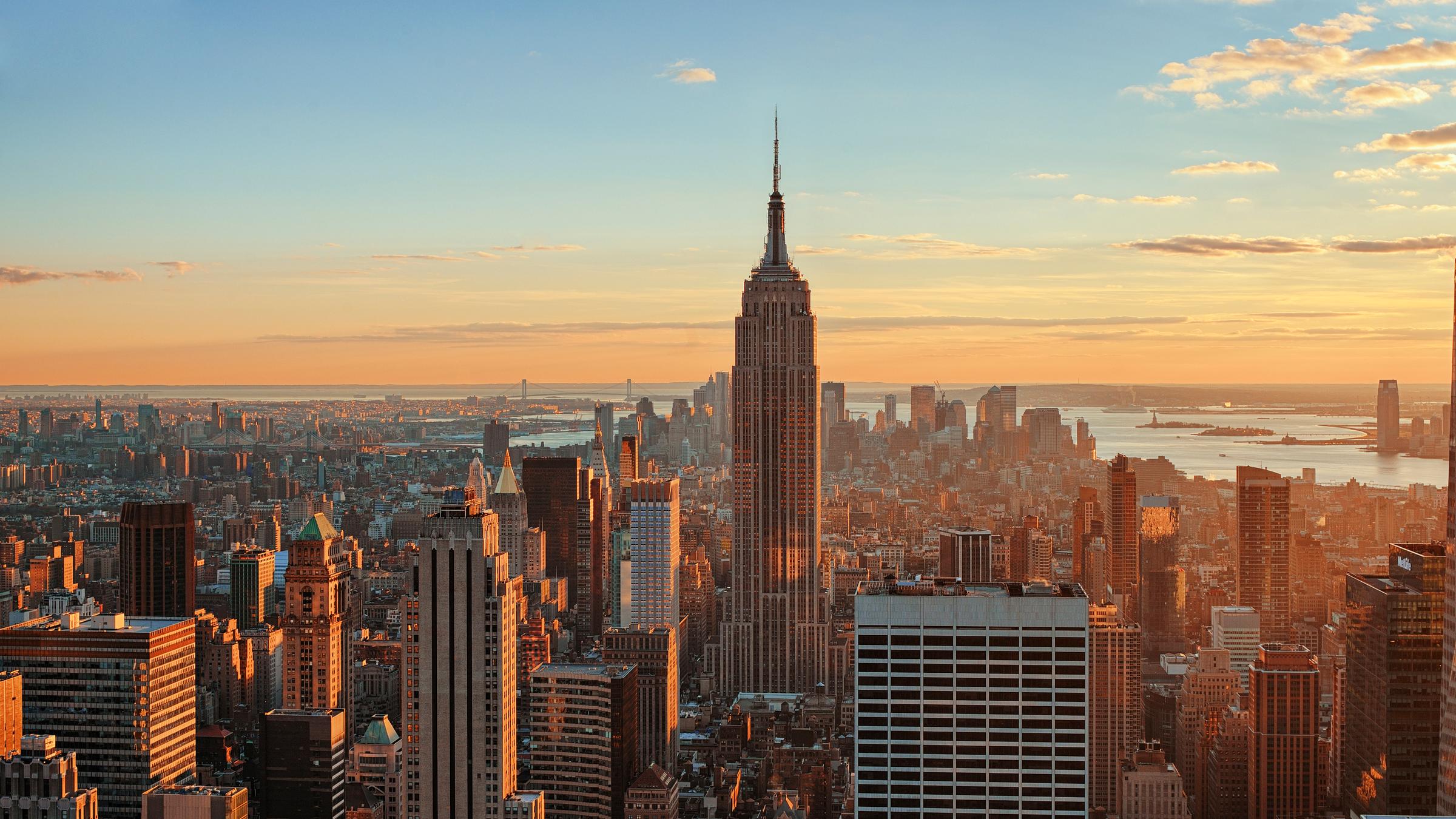 USA, New York State, New York City, View of Empire State Building at Manhattan