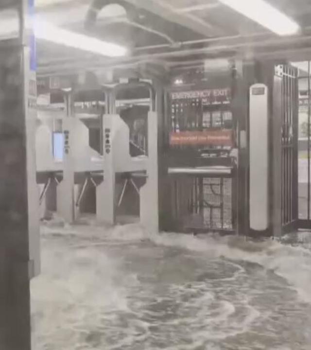 Überflutung in New Yorker U-Bahn