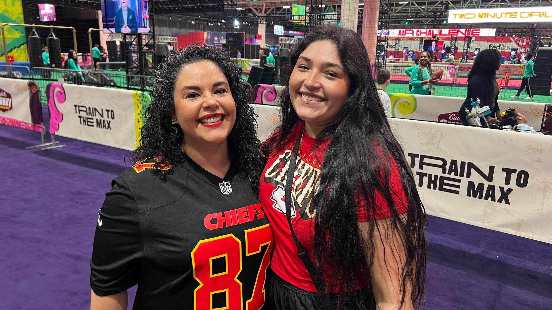 Maria (l.) mit ihrer Tochter Kylie