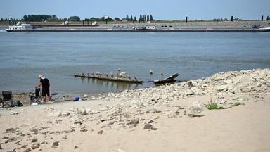 Niedrigwasser im Rhein: Pegel teils weiter auf Tiefststand