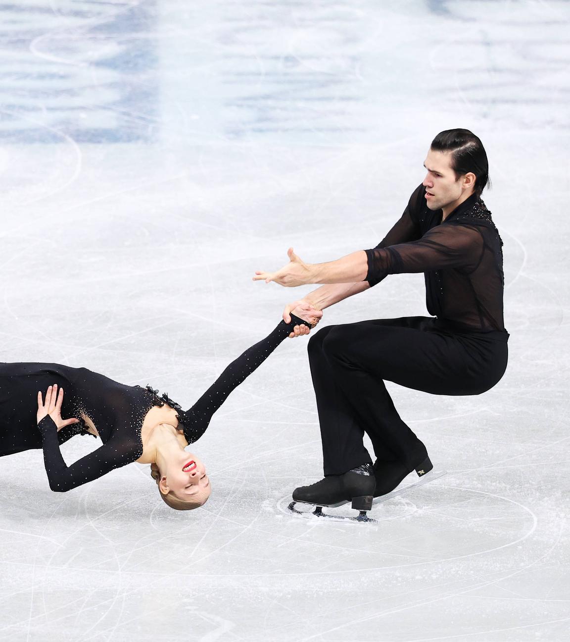 Minerva Fabienne Hase und Nikita Volodin (Deutschland) in Aktion.