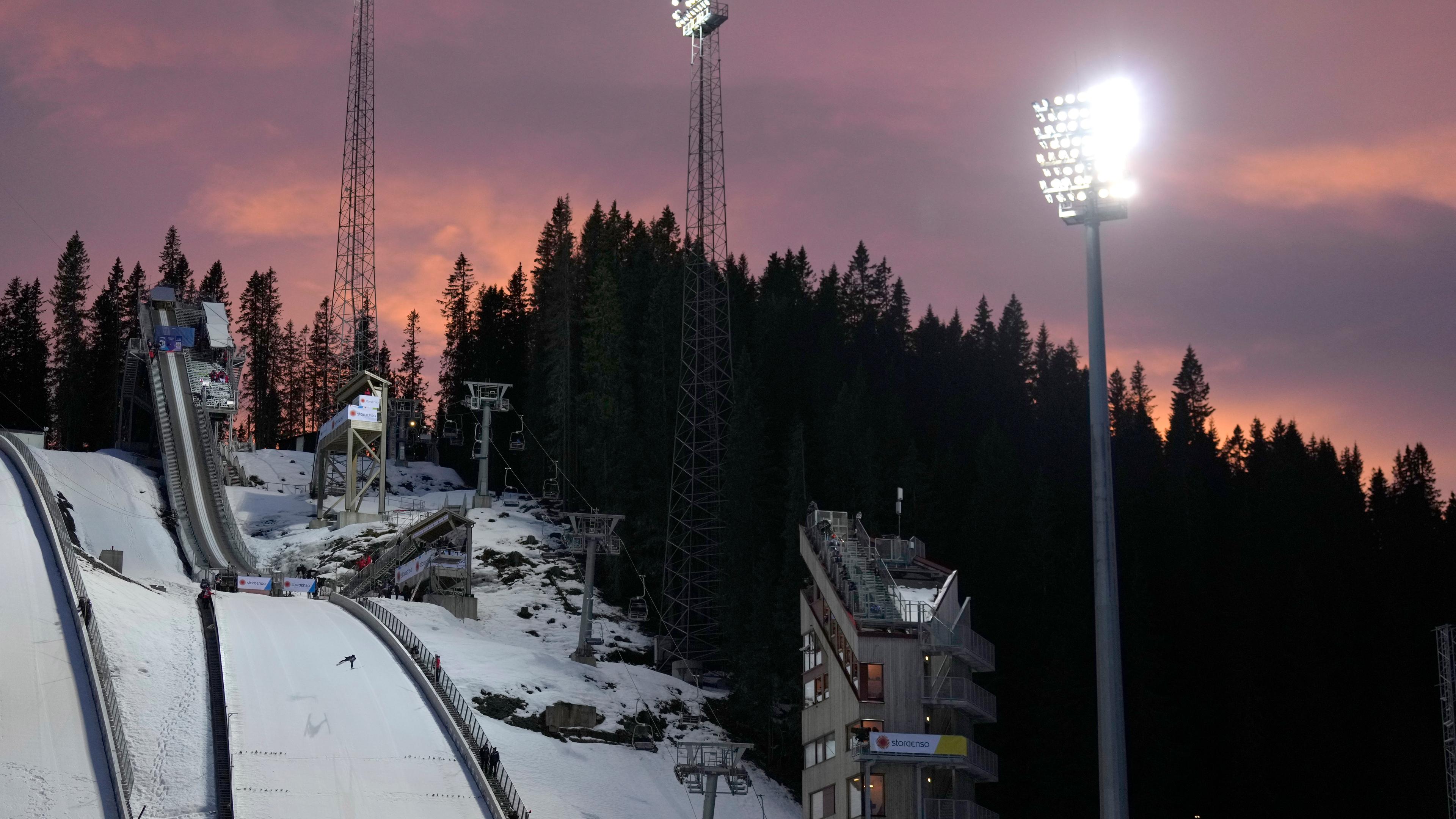 Die kleine Skisprungschanze im norwegischen Trondheim