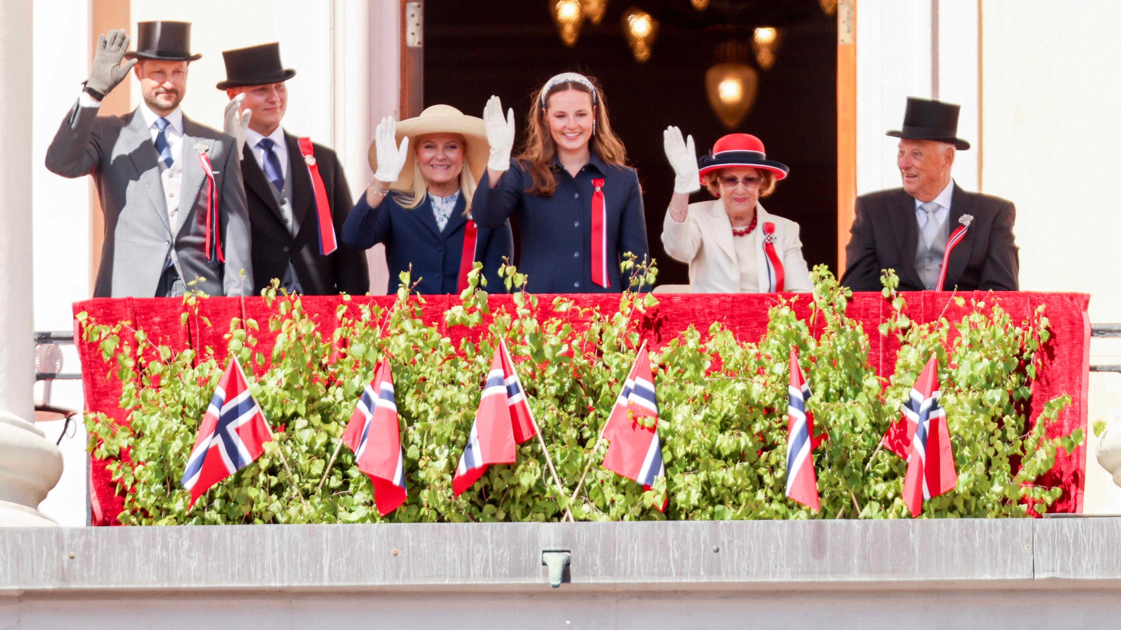 Norwegische Royals bei Nationalfeiertag