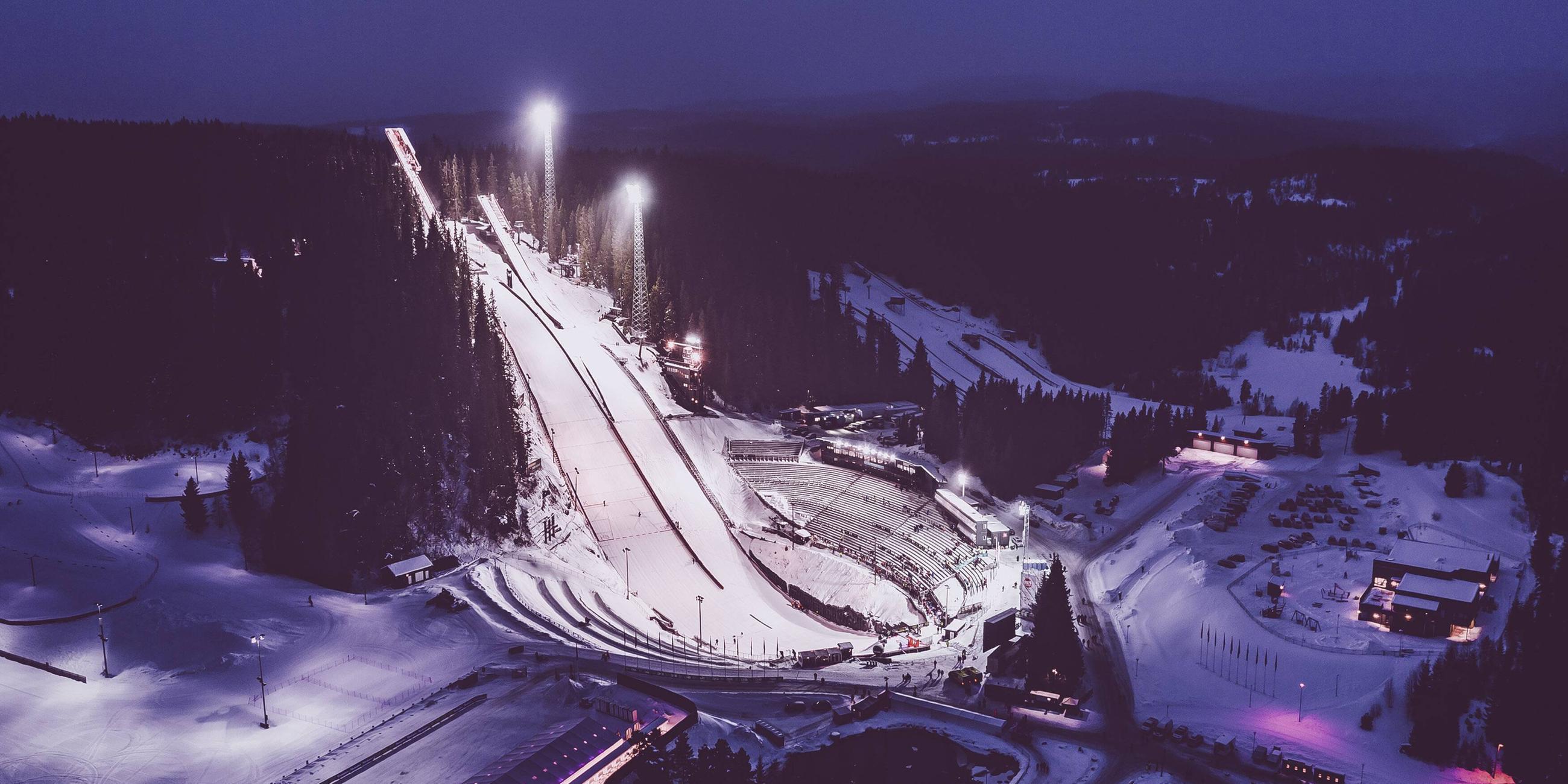 Norwegen, Trondheim, Skisprungschanzen des Granasen Skicenters