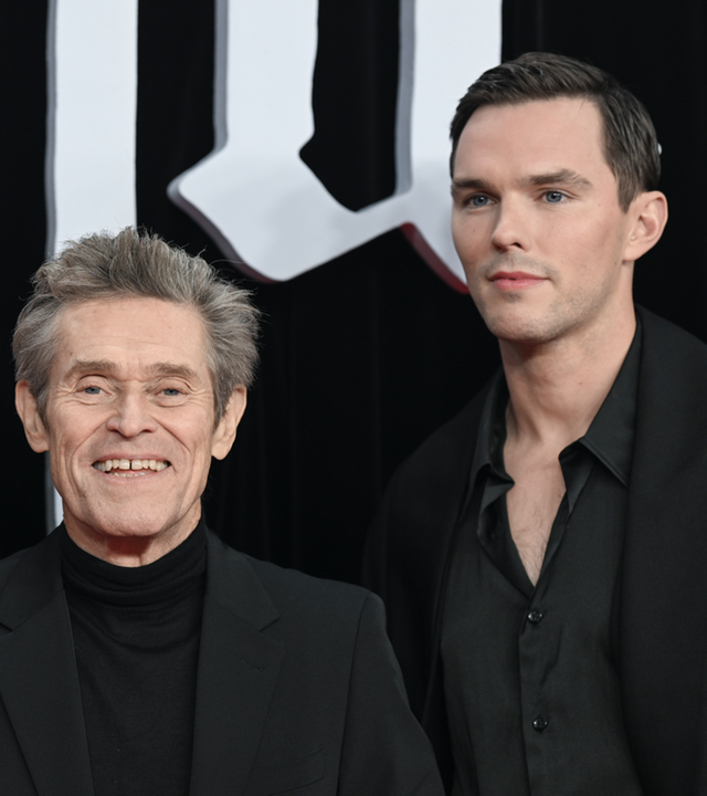 Die Schauspieler Bill Skarsgard (l-r), Willem Dafoe und Nicholas Hoult