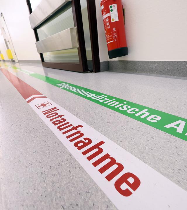 In Deutschland hat fast jede zweite Notaufnahme mit Überlastung zu kämpfen.