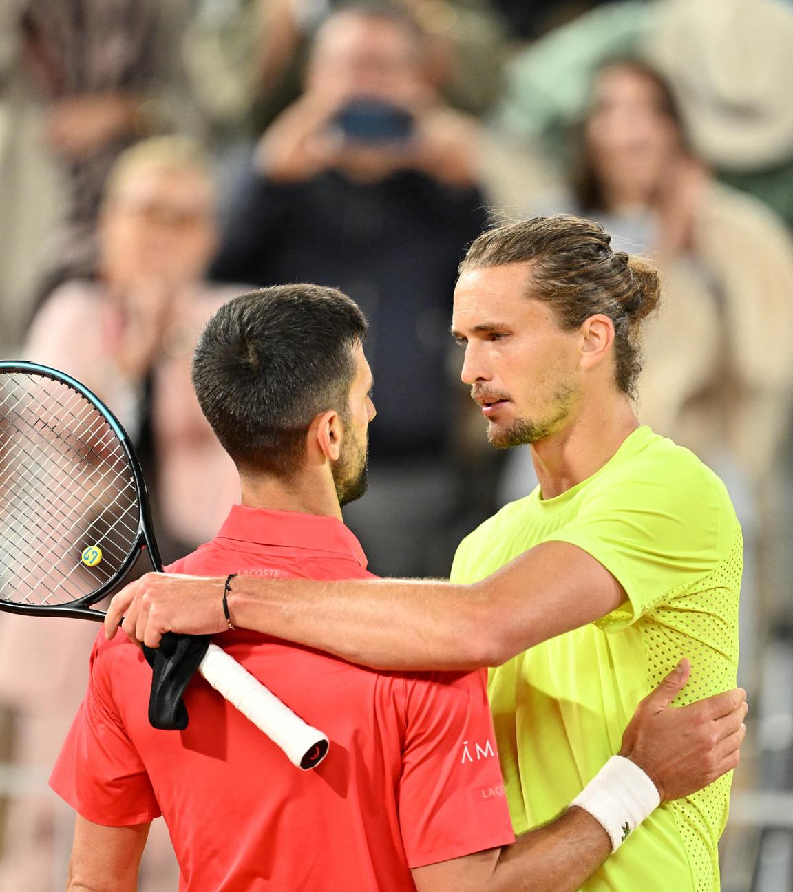 Tennisspieler Novak Djokovic gewinnt gegen Alexander Zverev im Viertelfinale der French Open am 05.06.2025 in Paris.