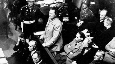 "Die Wahrheit über den Holocaust (7) Gerechtigkeit": Nürnberger Kriegsverbrecherprozesse: Hermann Göring vor Gericht.