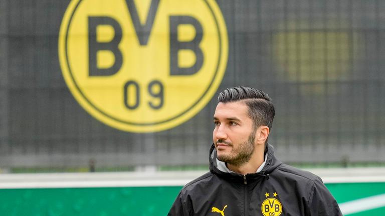 Trainer Nuri Sahin bei einer Trainingseinheit des BV Borussia Dortmund am 30. Oktober 2024