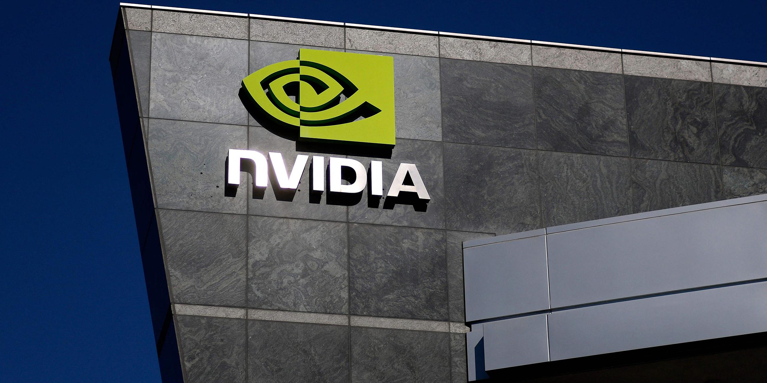 Das Nvidia-Logo ist am 26. Februar 2025 auf einem Schild am Nvidia-Hauptsitz in Santa Clara, Kalifornien, zu sehen