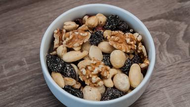 Öko-Test: Wie gesund ist Studentenfutter?