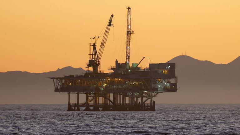 Ölbohrinsel vor Seal Beach, Kalifornien